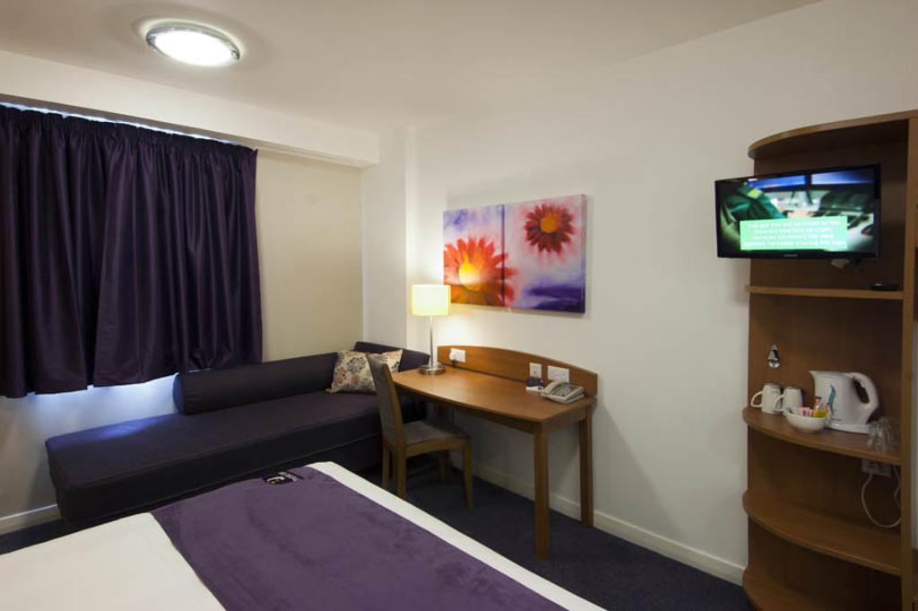 Premier Inn Newcastle City Centre Millennium Bridge Ngoại thất bức ảnh
