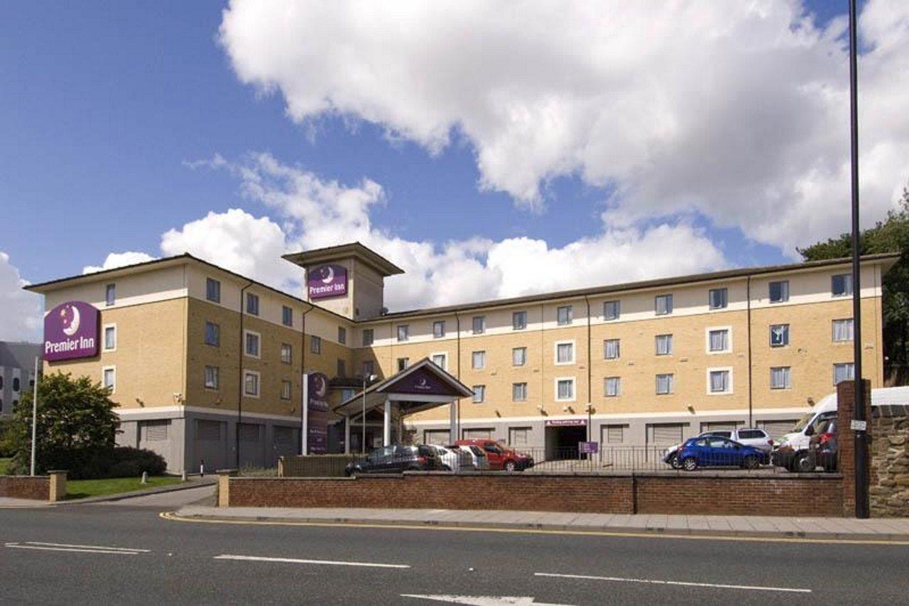 Premier Inn Newcastle City Centre Millennium Bridge Ngoại thất bức ảnh